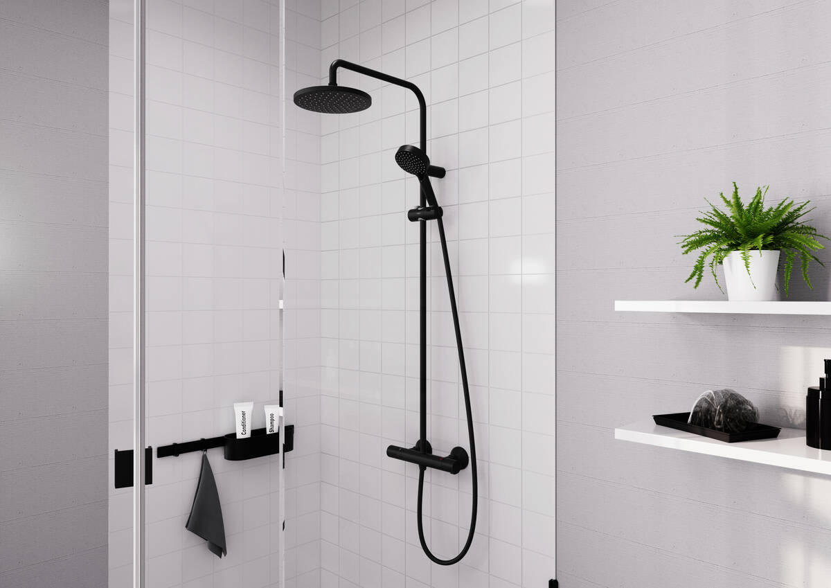 26276670 USPONSKI TUŠ HANSGROHE VERNIS BLEND TERMOSTATSKI 200 CRNI