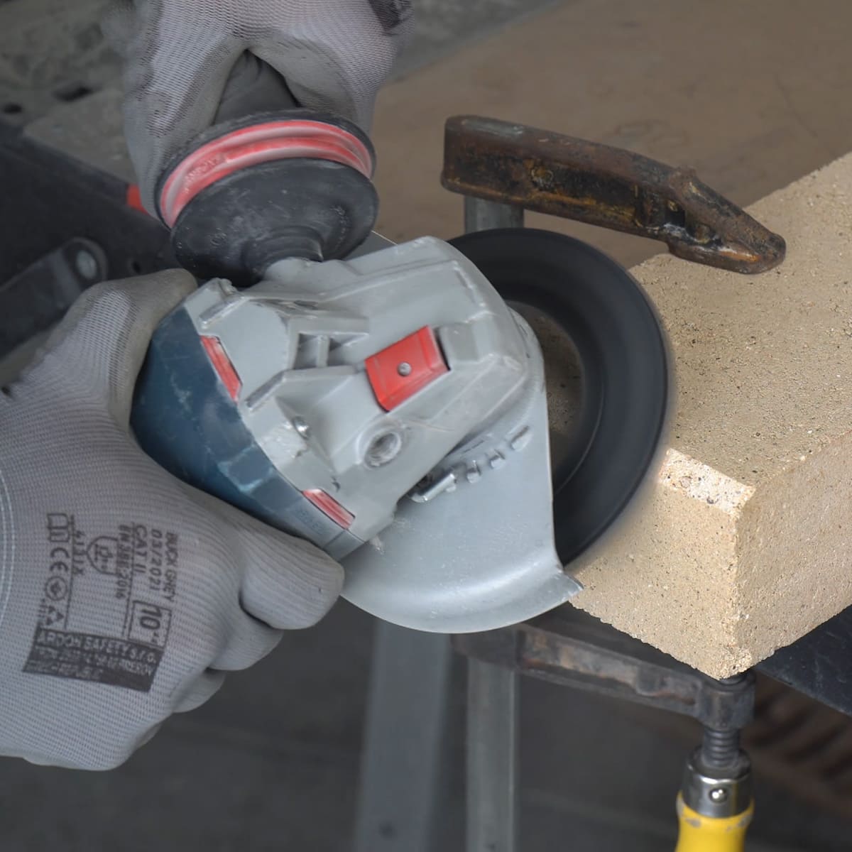 DS5470 BRUSNA PLOČA DISTAR ZA BETON PRO Tech